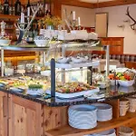 Schröckerhof Hotel 4*