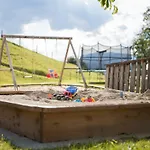 Hotel Schroeckerhof 4*