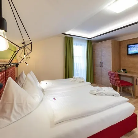Szálloda Schroeckerhof 4*