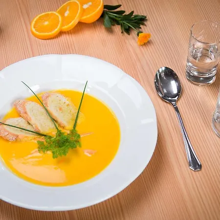 シュロッカーホーフ 4* シュラートミンク